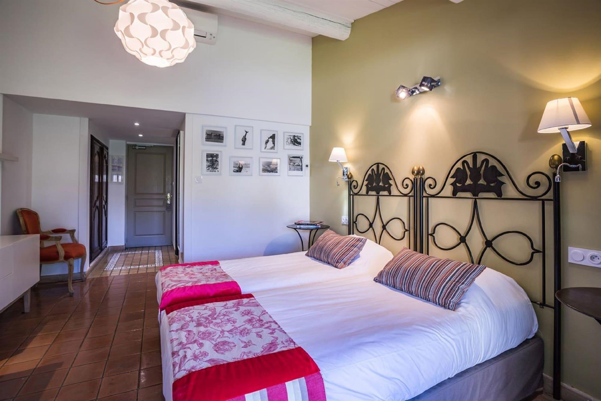 Oustau Camarguen Hotel & Spa Le Grau-du-Roi Buitenkant foto